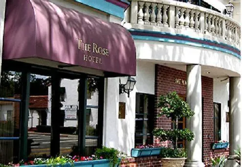Hotel: The Rose Hotel